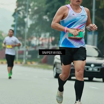 Runner Photo 7047887