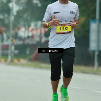 Runner Photo 7047899