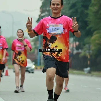 Runner Photo 7047914