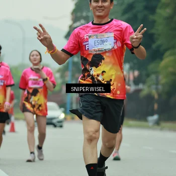Runner Photo 7047915