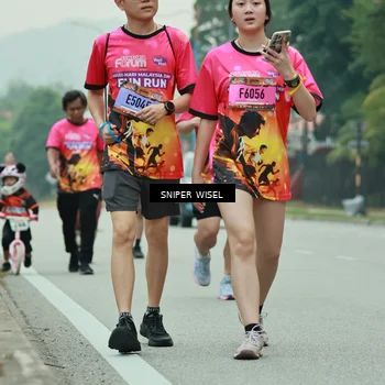 Runner Photo 7047920