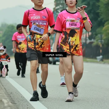 Runner Photo 7047924