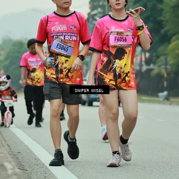 Runner Photo 7047925