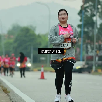 Runner Photo 7047963