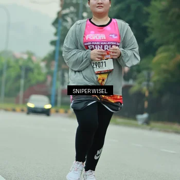 Runner Photo 7047971