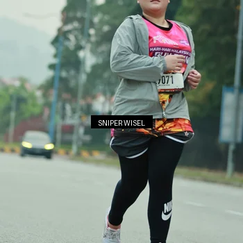 Runner Photo 7047987