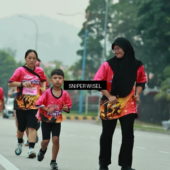 Runner Photo 7047997