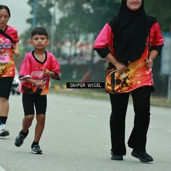 Runner Photo 7048009