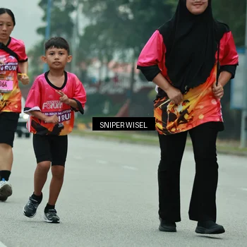 Runner Photo 7048010