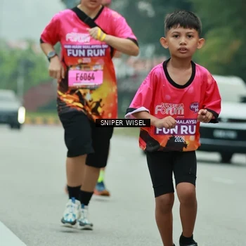 Runner Photo 7048015