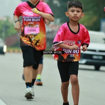 Runner Photo 7048018