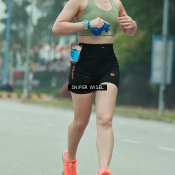 Runner Photo 7048039