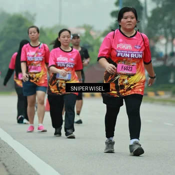 Runner Photo 7048057