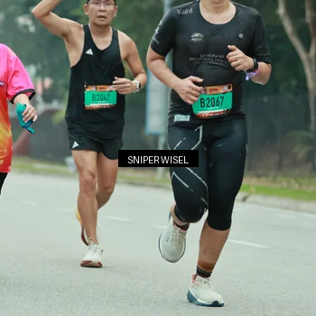 Runner Photo 7048061