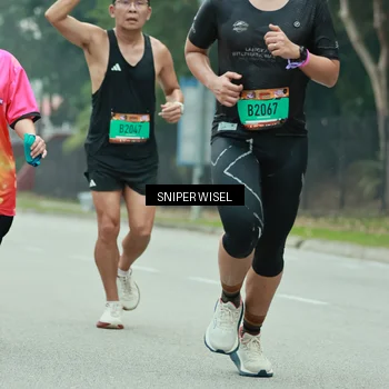 Runner Photo 7048063