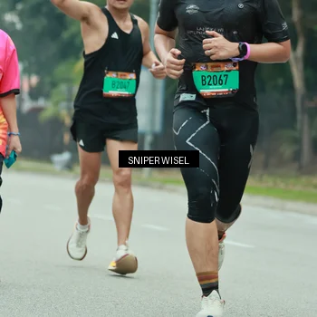 Runner Photo 7048068