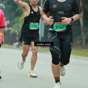 Runner Photo 7048069