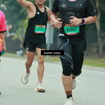 Runner Photo 7048072
