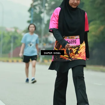 Runner Photo 7048073