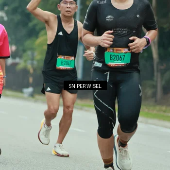 Runner Photo 7048076