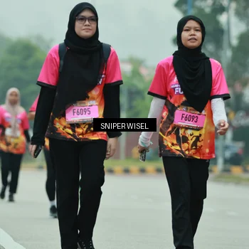 Runner Photo 7048097
