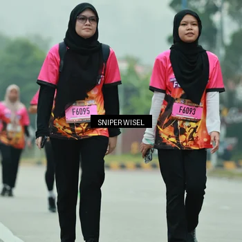 Runner Photo 7048102