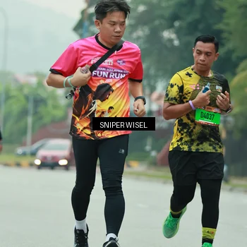Runner Photo 7048109