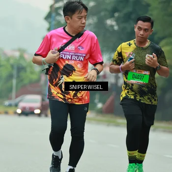 Runner Photo 7048115