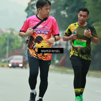 Runner Photo 7048117