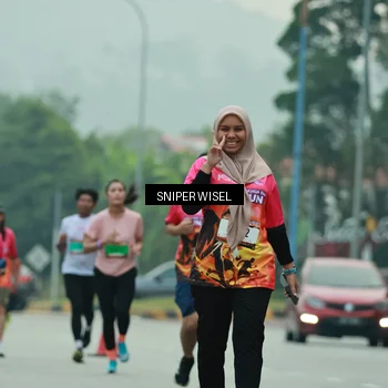Runner Photo 7048127