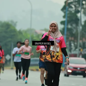 Runner Photo 7048130