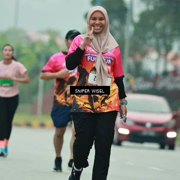 Runner Photo 7048136