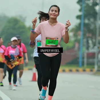 Runner Photo 7048151