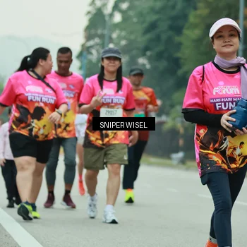 Runner Photo 7048204