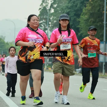 Runner Photo 7048205