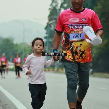 Runner Photo 7048222