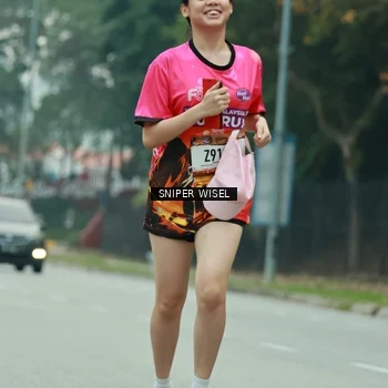 Runner Photo 7048234