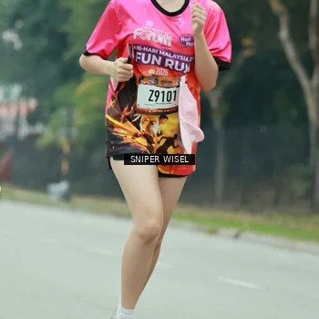 Runner Photo 7048244