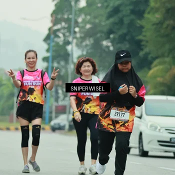 Runner Photo 7048251