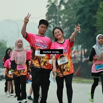 Runner Photo 7048308