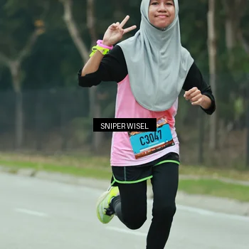 Runner Photo 7048324