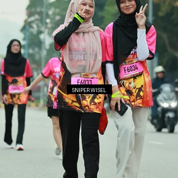 Runner Photo 7048335
