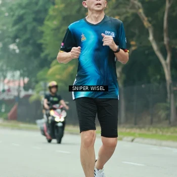Runner Photo 7048367