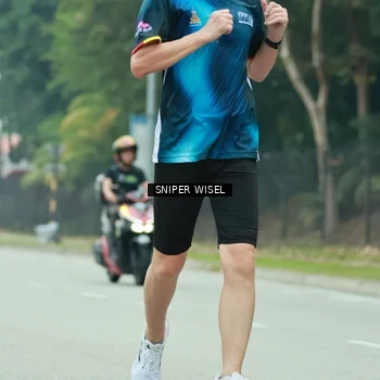 Runner Photo 7048376