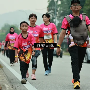 Runner Photo 7048417