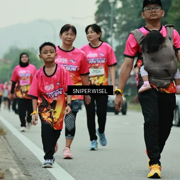 Runner Photo 7048420