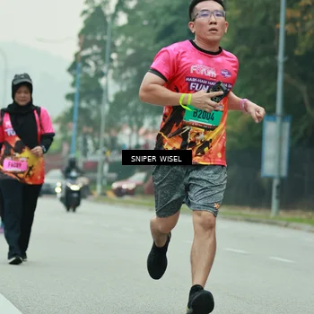 Runner Photo 7048451