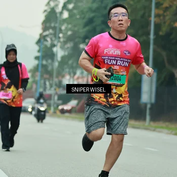 Runner Photo 7048460
