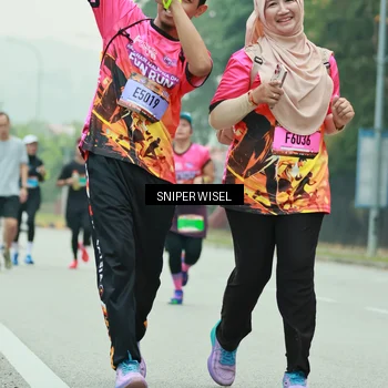 Runner Photo 7048516