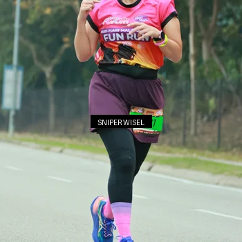 Runner Photo 7048541